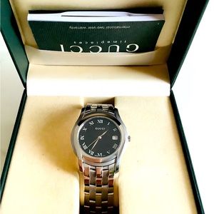 Beautiful Mens GUCCI stainless steel watch 🔥🔥